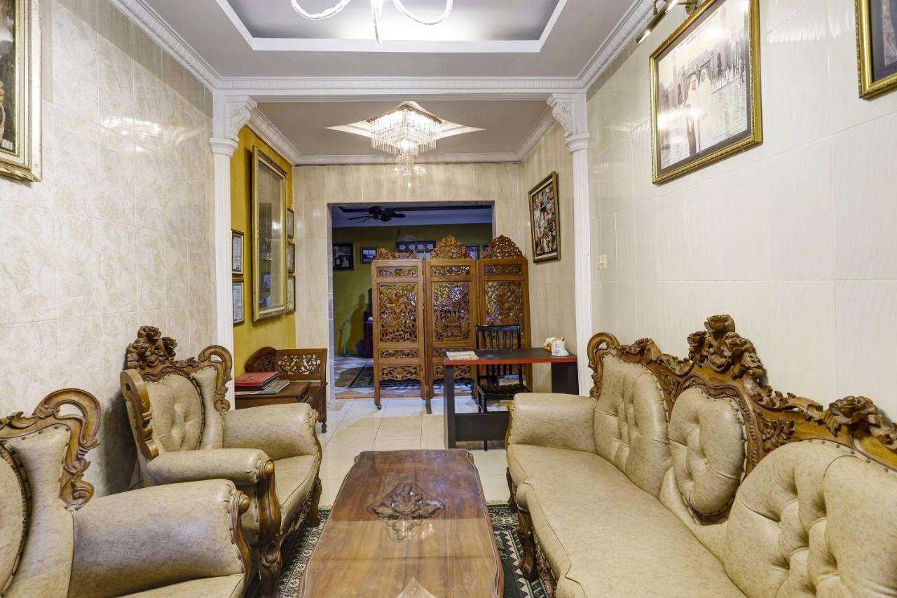 Spot On 91196 Manisee 2 Homestay Syariah Tanjunguma Exterior photo