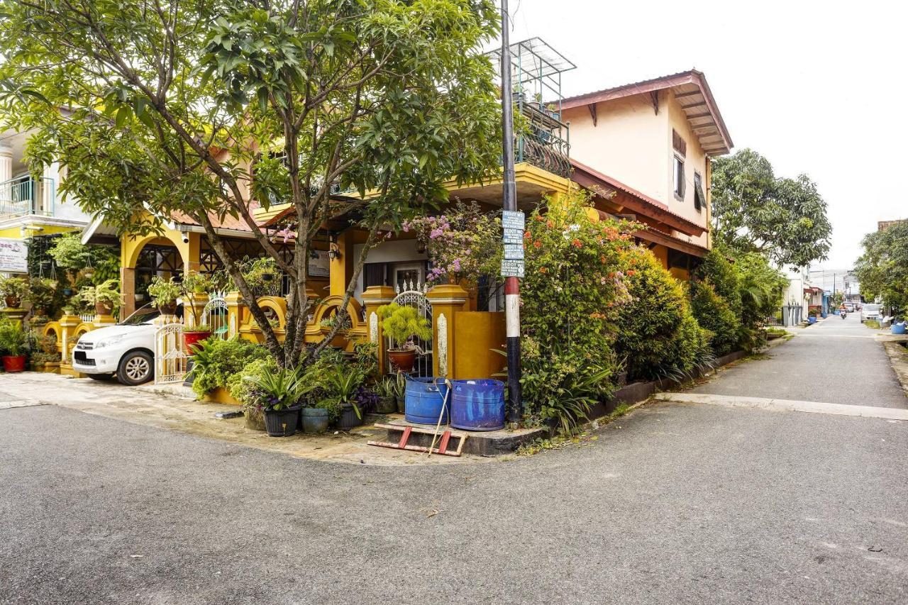Spot On 91196 Manisee 2 Homestay Syariah Tanjunguma Exterior photo